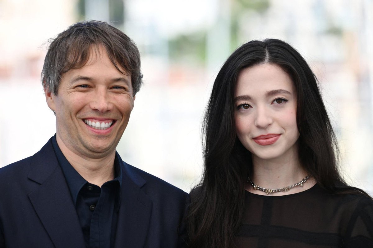 © New Exclusive 𝗽𝗵𝗼𝘁𝗼𝘀 by #TMZoneRP

U͟p͟d͟a͟t͟e͟d͟: MAR/30 — 𝗗𝗮𝗲𝗺𝗼𝗻 𝗥𝗲𝗶𝗱 (<a href="/FireBloodK/">Daemon ✘ Dad to be</a>) and 𝗔𝘆𝘀𝗹𝗶𝗻 𝗡. 𝗥𝗶𝘃𝗶𝗲́𝗿𝗲 𝗘𝘃𝗮𝗻𝘀 (@divinafeminite) in photocall of the <a href="/CannesFilmsRP/">Ⲥ𝖺𝗇𝗇𝗲𝙨 𝗙𝗂𝗹𝗺 𝗙𝗲𝙨t𝗂𝘃𝖺𝗹 ᴿᴾ</a> at the first press conference of <a href="/AnoraMovieRP/">𝖠𝗇𝗼𝙧𝖺 ᴿᴾ</a>.