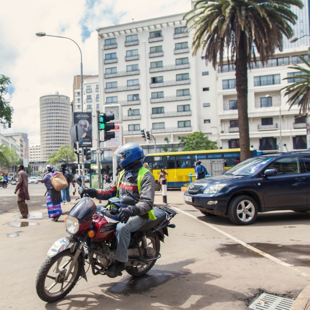 Can data &amp; #AI make a difference to road safety? 

<a href="/WorldBank/">World Bank</a> research reveals how these technologies can pinpoint high-risk corridors, enabling policymakers to focus on the roads with the highest crash risks. 

Read more: wrld.bg/UsBa50V7Q6A