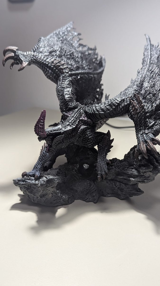 Mis colegas me conoce muy bien... 
<a href="/ESMonsterHunter/">Monster Hunter España</a>