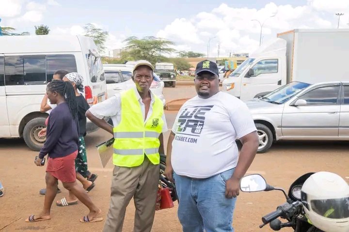Bib0_Dibonso's tweet photo. We have come up with new strategy to bless our fans join wezabet family through this link 👉👇👇 https://t.co/PQnlTQxMYK
Deposit at least 100 + and inbox for a reflector or T-shirt ya wezabet,,tunatumaa ady kwako 🤑🥳🥳 https://t.co/QfomNb4GxU