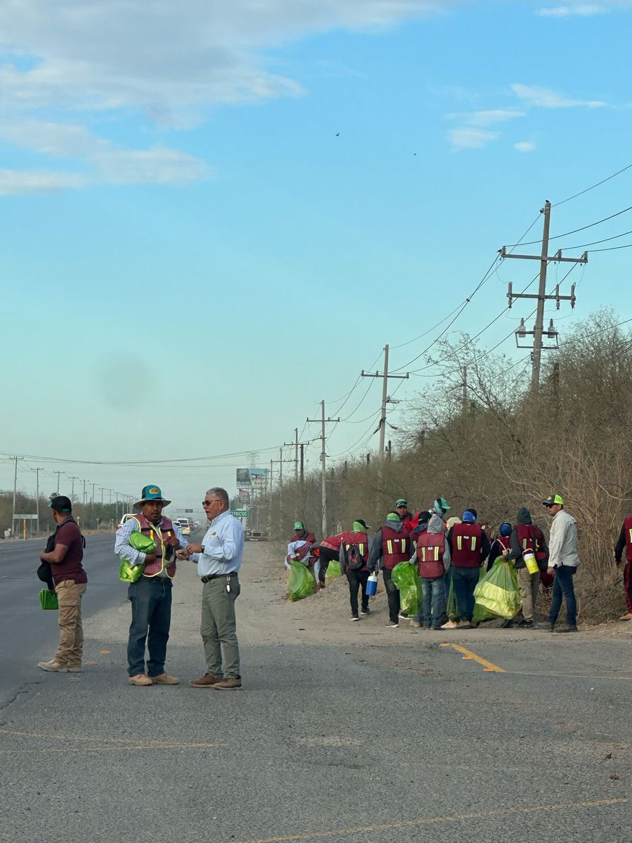 kinolimpio's tweet image. Se recogió de todo tipo de basura: 
- Plásticos, Vidrios, Televisiones Muebles, escudados, llantas,