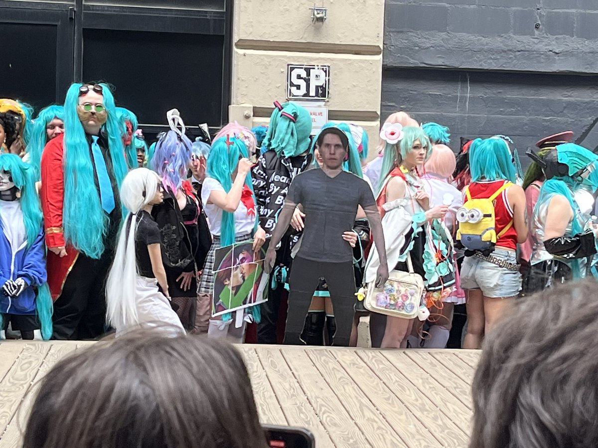 VAGILLIAM PU$$YSPEARE tweet media