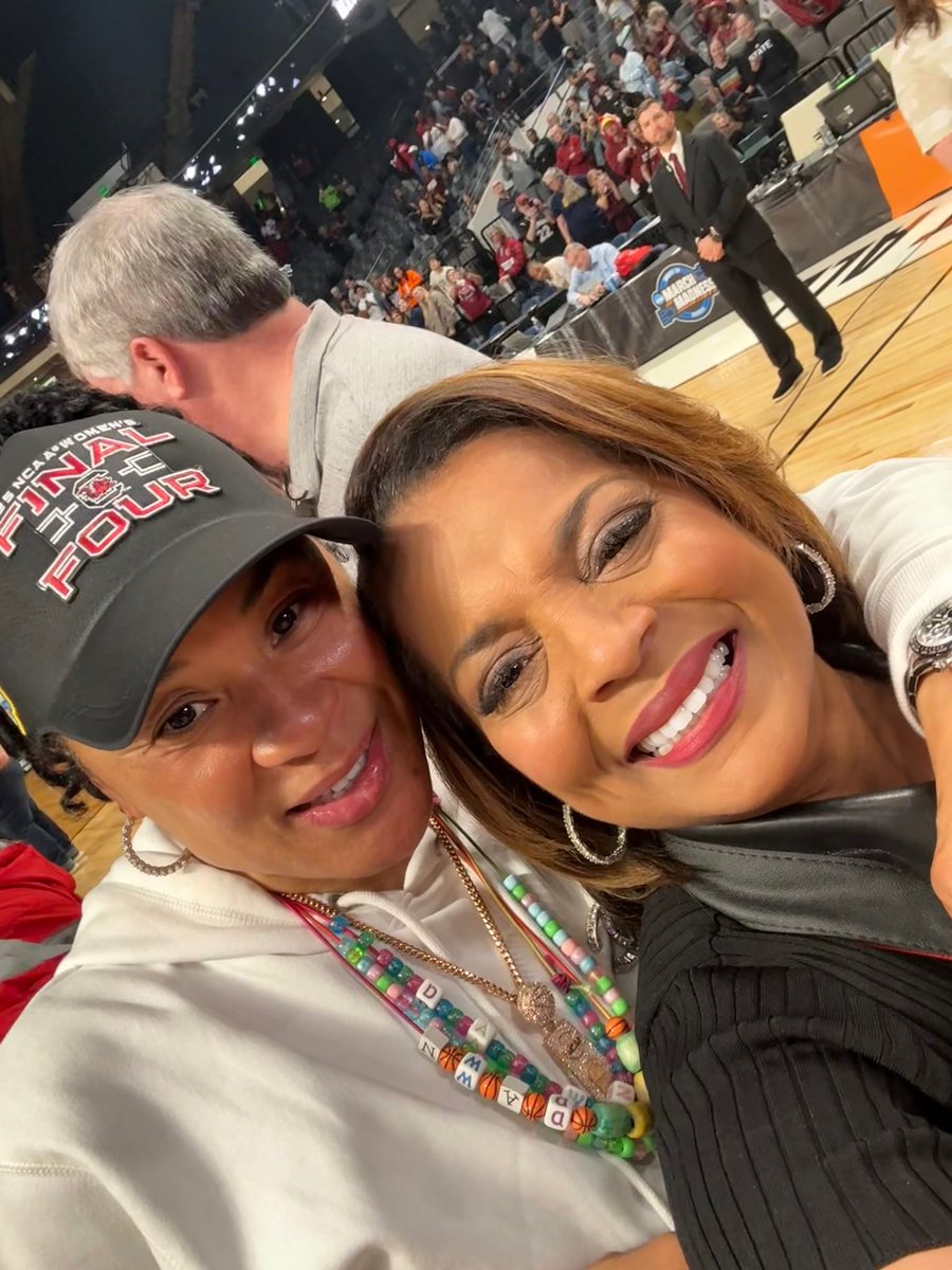 #OnToTheNext  … see y’all at the #FinalFour! 🏀🐔🖤♥️🏆 🙌🏽👏🏽