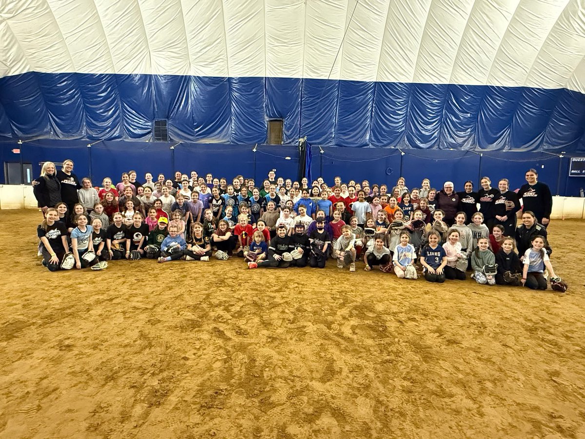 planetfastpitch's tweet photo. Yesterday’s DSG Player Clinic was an absolute blast! 🥎 Stay tuned for some epic GIFs from the Photo Booth—you won’t want to miss these moments! 📸🔥
#ComingSoon #planetfastpitch #PFP #pfp #pfpnation #youthsoftball #YouthSports #photobooth #gif #softball #softballlife https://t.co/WgxCHLau4q