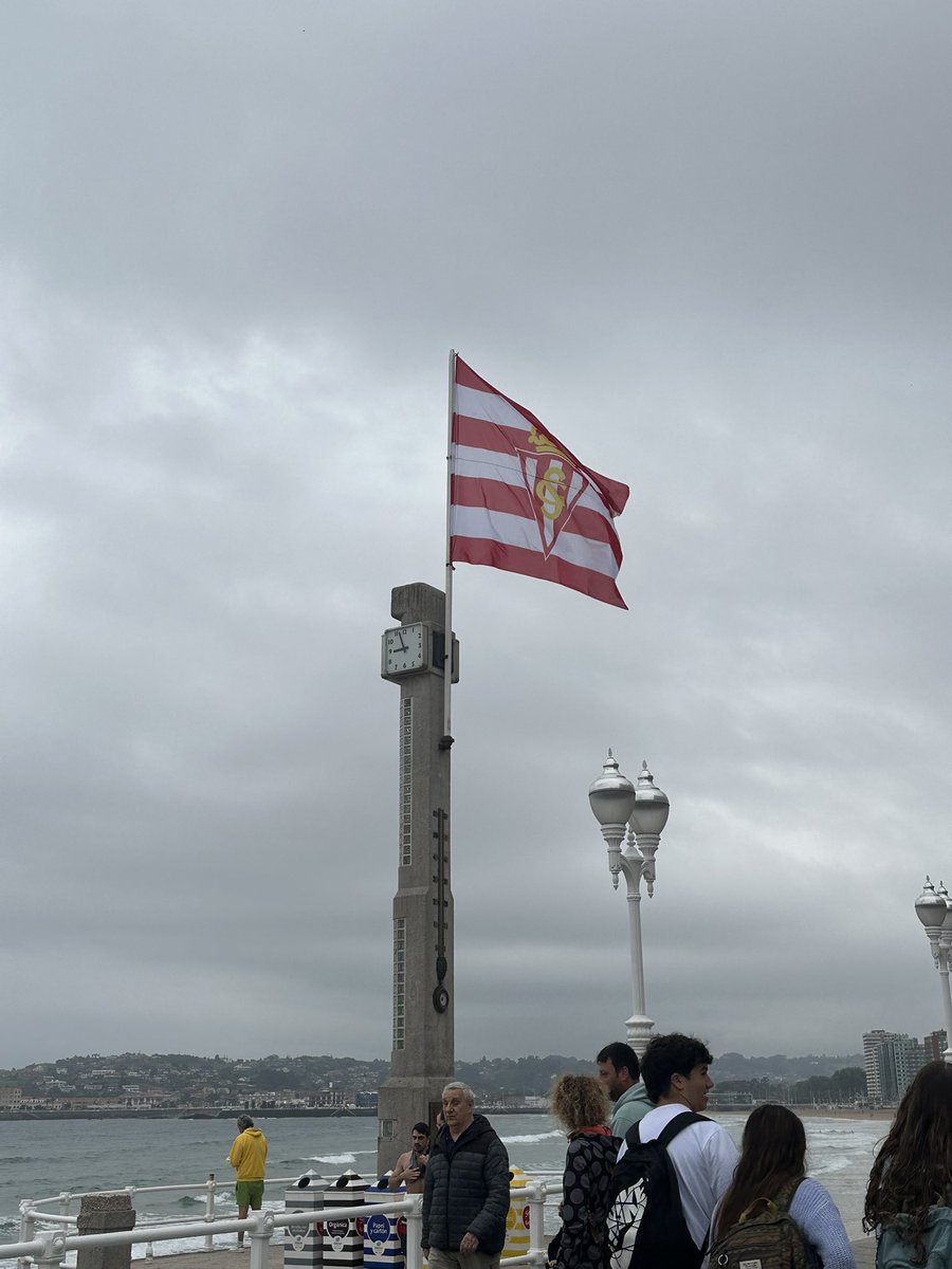 MarxismoRSG's tweet photo. No se si mañana saldrá el sol, pero solo espero que no tarde demasiado. https://t.co/Qk2z98hPvr