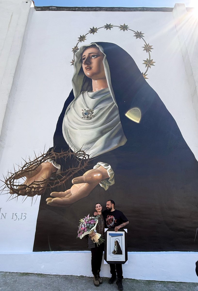 AMOR Y SACRIFICIO 🤍 

No puedo estar más agradecido y más orgulloso, el apoyo y palabras bonitas que me ofrecéis siempre hacia mi trabajo y mi familia no tiene precio os lo juro. 

Eternamente agradecido en especial con la hermandad de Amir y Sacrificio, con el hermano mayor