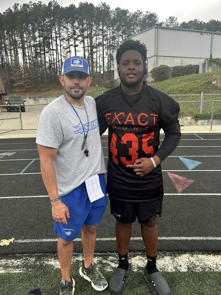 Blessed to have a talk with coach <a href="/CoachL59/">TJ Lesniewski</a>