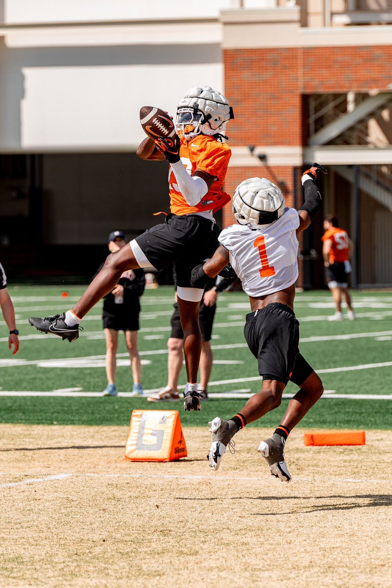 LloydJaylen's tweet image. Spring ball 🧡