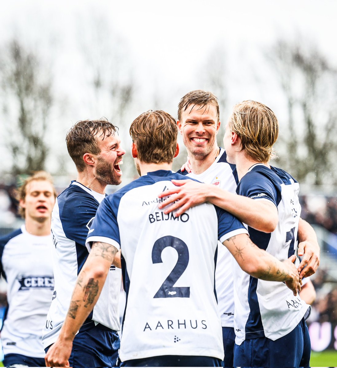 God aften Aarhus⚪️🔵 #ultratwitteragf