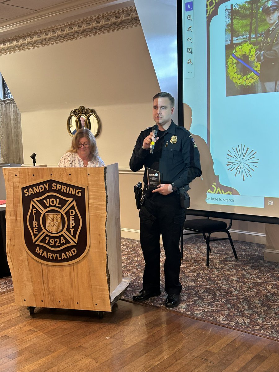 4DCommander's tweet image. Honored to attend the Greater Olney Community Awards, where @mcpnews 4D Officer Sean McKinney was recognized for his outstanding work and dedication to the Olney community in 2024. Thank you to the @olneycommerce and all the other partners who made this event happen. #4D #OlneyMD