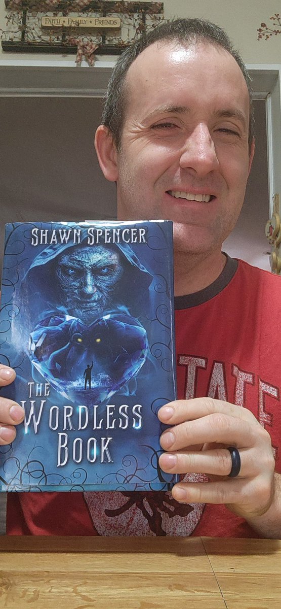 thewordlessbook's tweet image. ARC READERS NEEDED FOR A DARK ROMANTACY ADVENTURE NOVEL. 
SIGN UP TODAY. AT:

jotform.com/form/242413760…