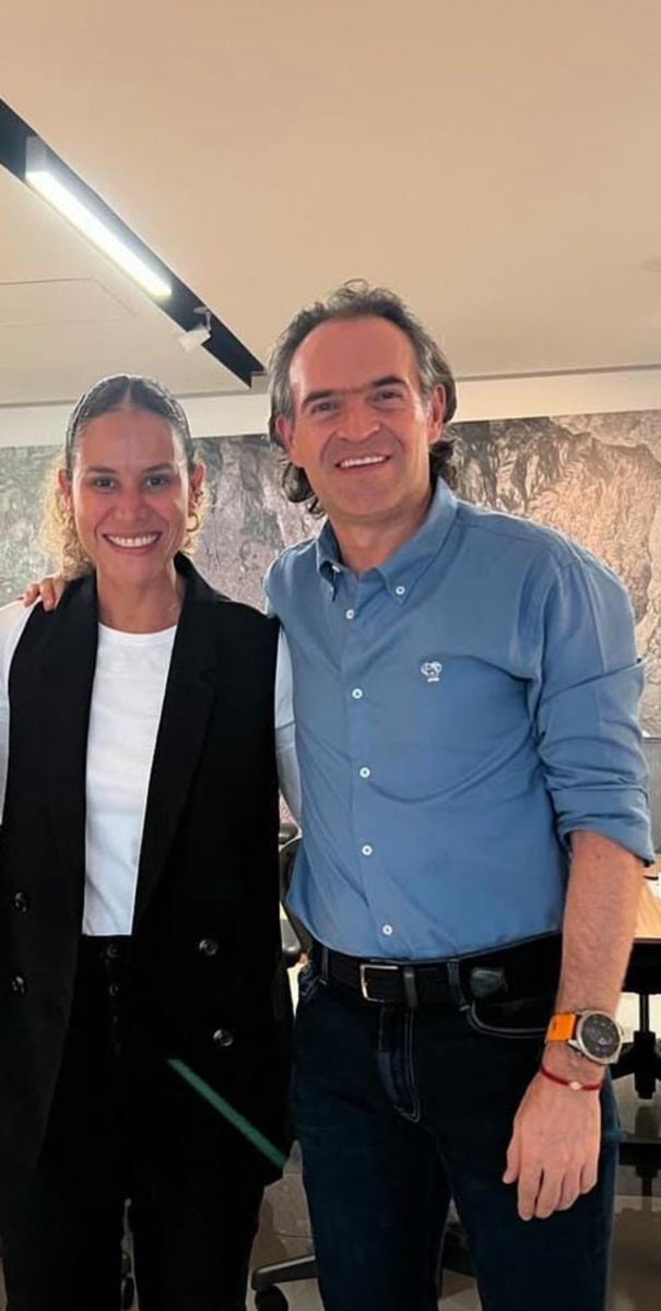 Richardo Muños de Leon (@ricardoaboga7) on Twitter photo Las pruebas del contubernio entre Yesenia Pérez y Marcelo Vega del <a href="/soyconservador/">Partido Conservador</a> y lacayo de <a href="/AlvaroUribeVel/">Álvaro Uribe Vélez</a> Las hizo el Exdirector M.V mostrando sus conversaciones vía Watsap con Y.P.O
Dándole indicaciones que dejara sus fichas en la <a href="/UnidadVictimas/">Unidad para las Víctimas</a> MONTERIA y las ratificó. Las pruebas del contubernio entre Yesenia Pérez y Marcelo Vega del <a href="/soyconservador/">Partido Conservador</a> y lacayo de <a href="/AlvaroUribeVel/">Álvaro Uribe Vélez</a> Las hizo el Exdirector M.V mostrando sus conversaciones vía Watsap con Y.P.O
Dándole indicaciones que dejara sus fichas en la <a href="/UnidadVictimas/">Unidad para las Víctimas</a> MONTERIA y las ratificó.