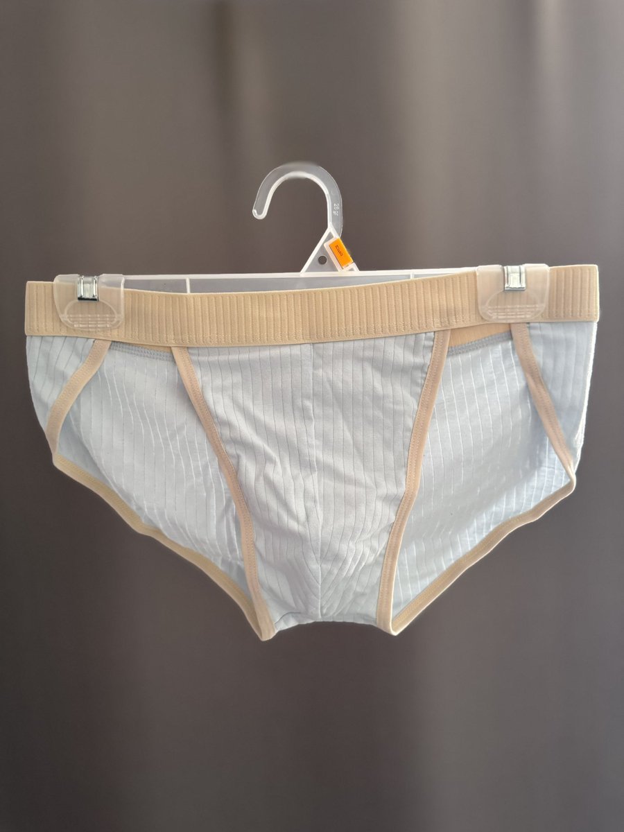 Mencuu17's tweet photo. Talla M, estilo y comodidad, tela suave entrego al norte o punto medio $150 https://t.co/A1Pfbljecs