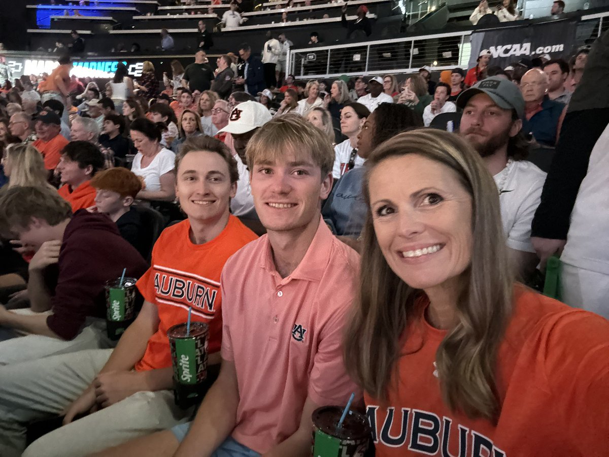 #mmselfie
#auburntigers
#MarchMadness