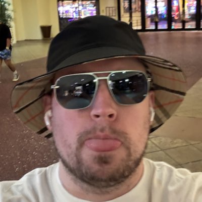 FeinestAlex's tweet photo. #NewProfilePic https://t.co/xkMau7zo48