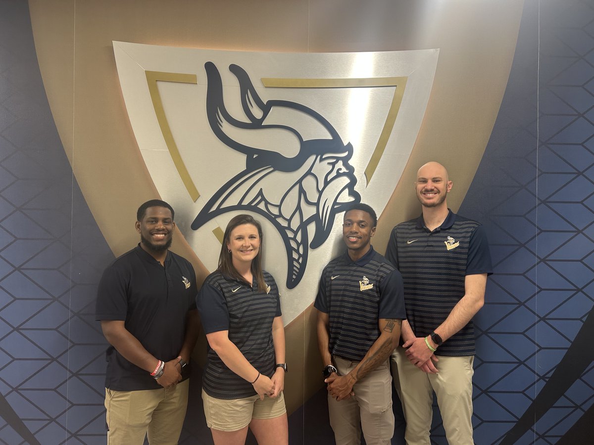National Athletic Trainers Appreciation Month!
Thank you to our D7/SHS Trainers:
Nasir, April, Julian &amp; Federico!
We appreciate all you do!