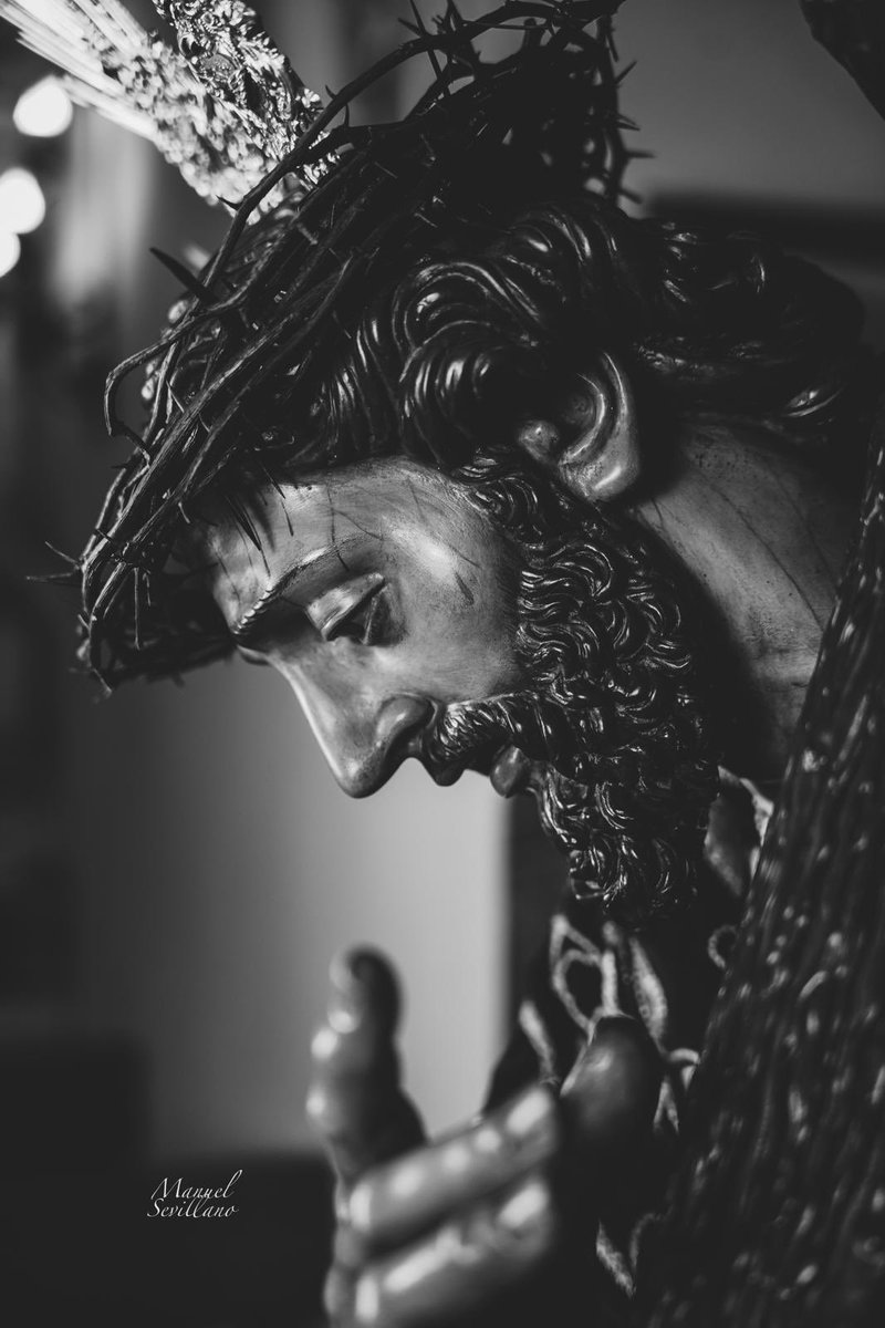 Nazareno_LM's tweet photo. “Porque tanto amó Dios al mundo, que ha dado a su Hijo unigénito, para que todo el que cree en Él no se pierda, sino que tenga vida eterna."
(Juan 3:16) https://t.co/4oLzW7HqVZ