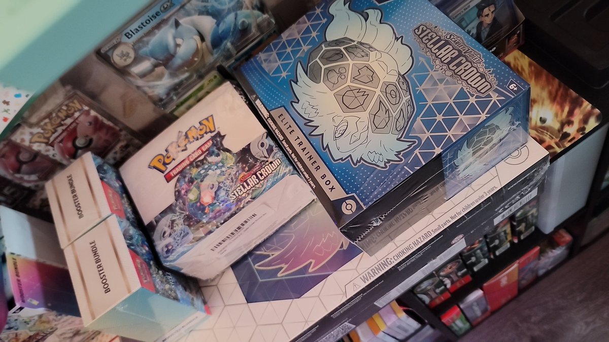 maximumrevive's tweet photo. Doing a big stellar crown opening Tuesday, stream starting at 8! I have 1 ETB, 1 Booster Box, 2 Booster Bundles and a Terapagos Ex Ultra Premium Collection to crack! https://t.co/3JgBGlgozs #twitch #Pokemon #PokemonTCGPocket  #PokemonTCG https://t.co/uoFbqOqvfN