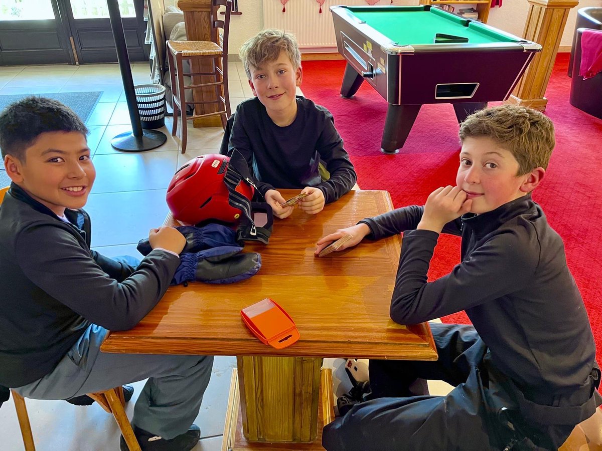 KCJSHeadmaster tweet media