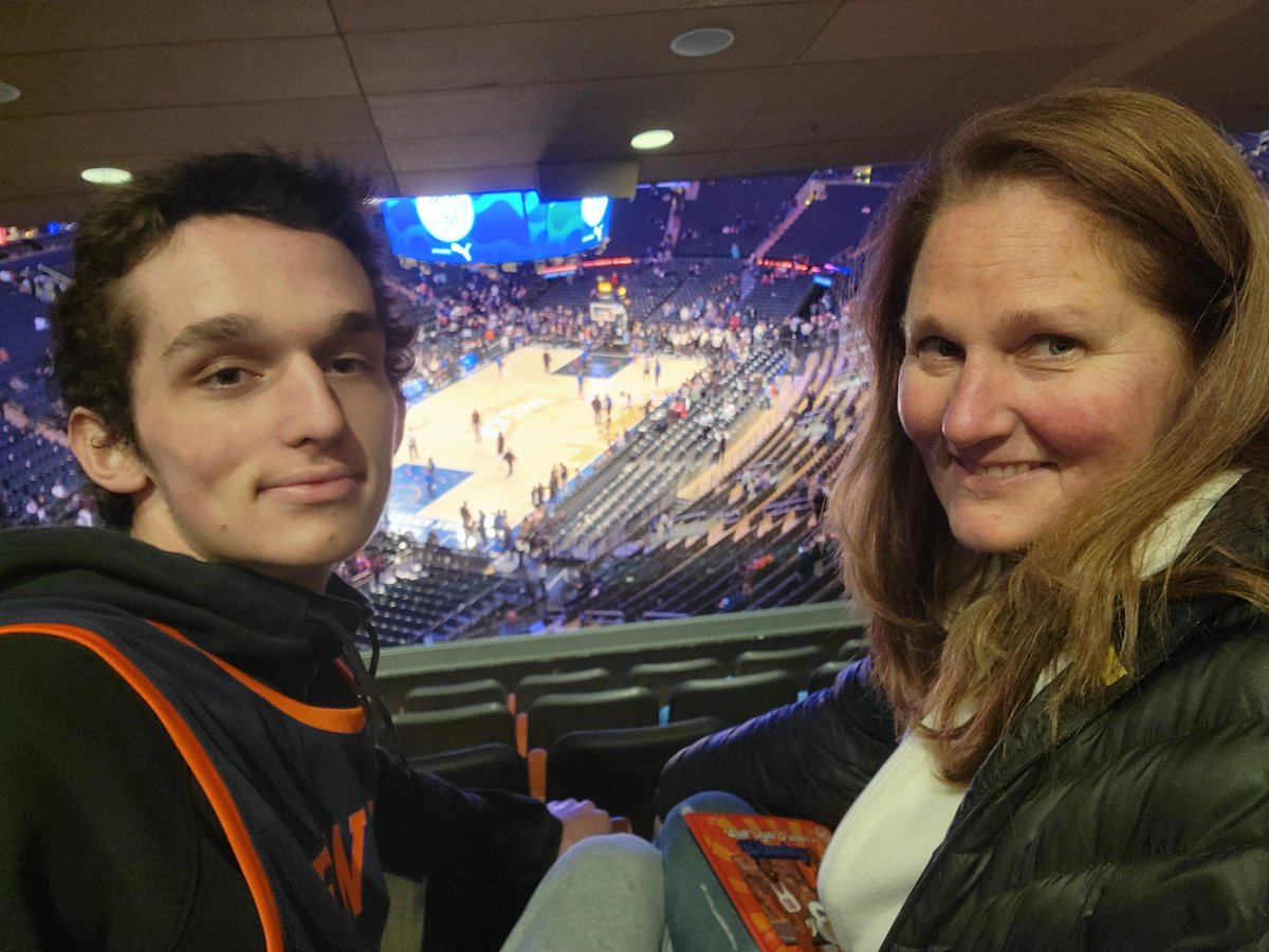 michdp72's tweet photo. #NYK https://t.co/w8uou401zp