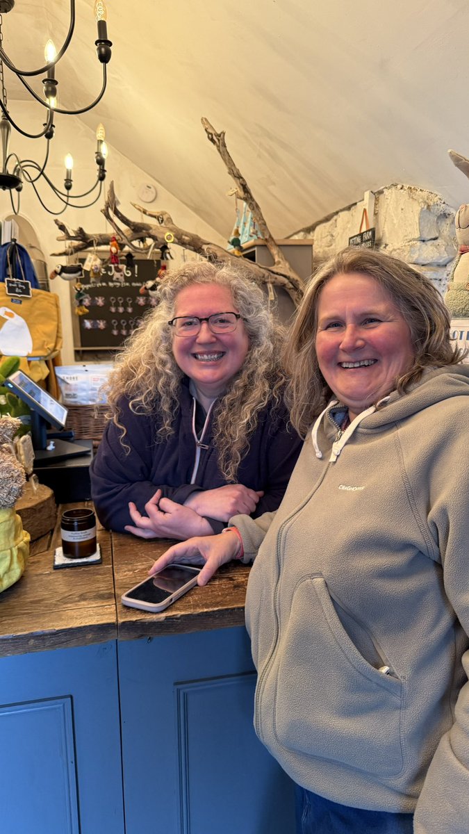 So so lovely to meet Cara from Series 1 Ben Fogle who inspired us from the outset on our journey in Series 2  <a href="/piproductionstv/">Pi Productions</a> <a href="/PuffinCroft/">Puffin Croft</a> <a href="/Benfogle/">Ben Fogle</a> #Scotland