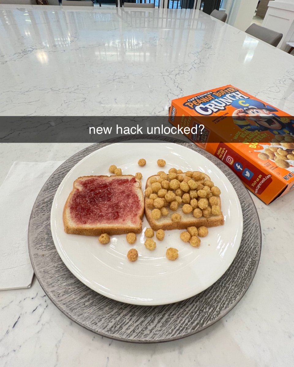 RealCapnCrunch's tweet image. It&apos;s peanut butter crunchy time!!!