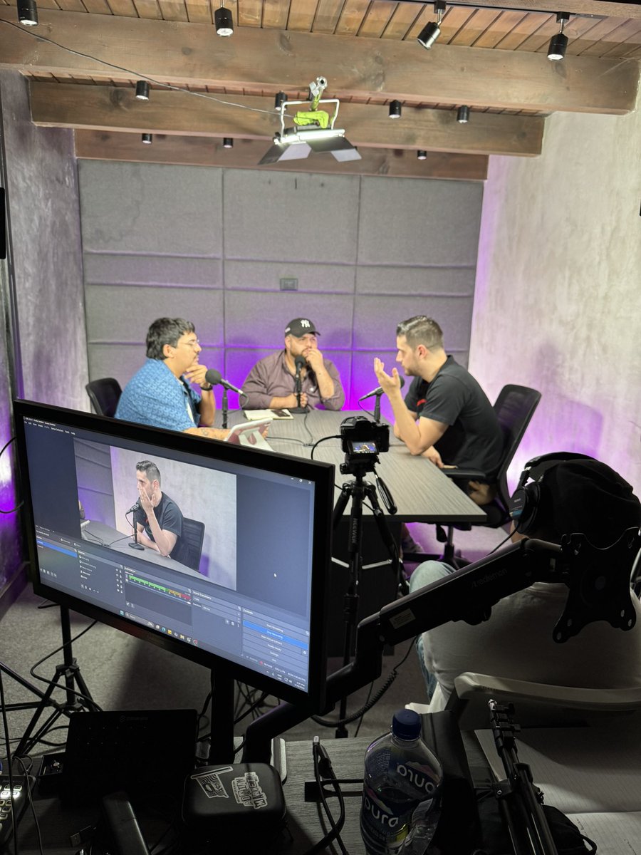 Fernando Salvador (@ferchavagilmx) on Twitter photo Vayan a ver nuestro nuevo episodio con <a href="/adrianm10/">adrián marcelo</a> en YouTube con los japy pleis. Una conexión entre el norte y el sureste de la República mexicana.
Les dejo el link; youtu.be/RgqF398hwcw?si… Vayan a ver nuestro nuevo episodio con <a href="/adrianm10/">adrián marcelo</a> en YouTube con los japy pleis. Una conexión entre el norte y el sureste de la República mexicana.
Les dejo el link; youtu.be/RgqF398hwcw?si…