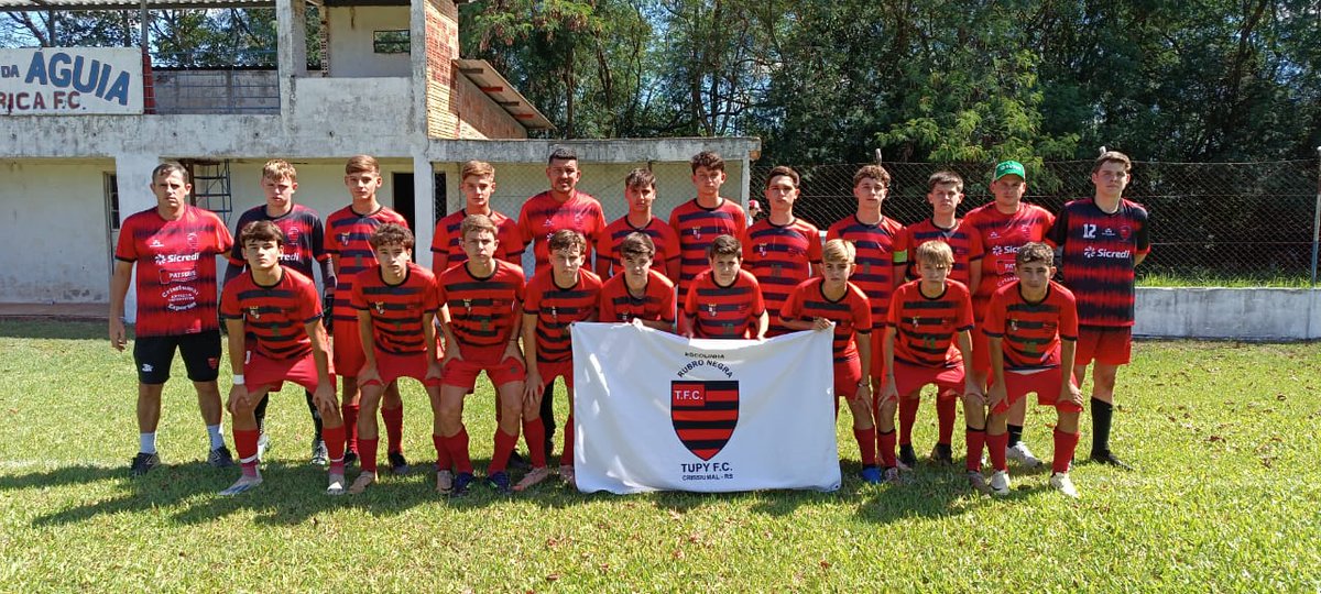 Clecioruver's tweet image. Guia Crissiumal - Flamengo consegue classificação para as finais da Libertadores Regional com as equipes sub-15 e principal guiacrissiumal.com.br/noticias/30-03…