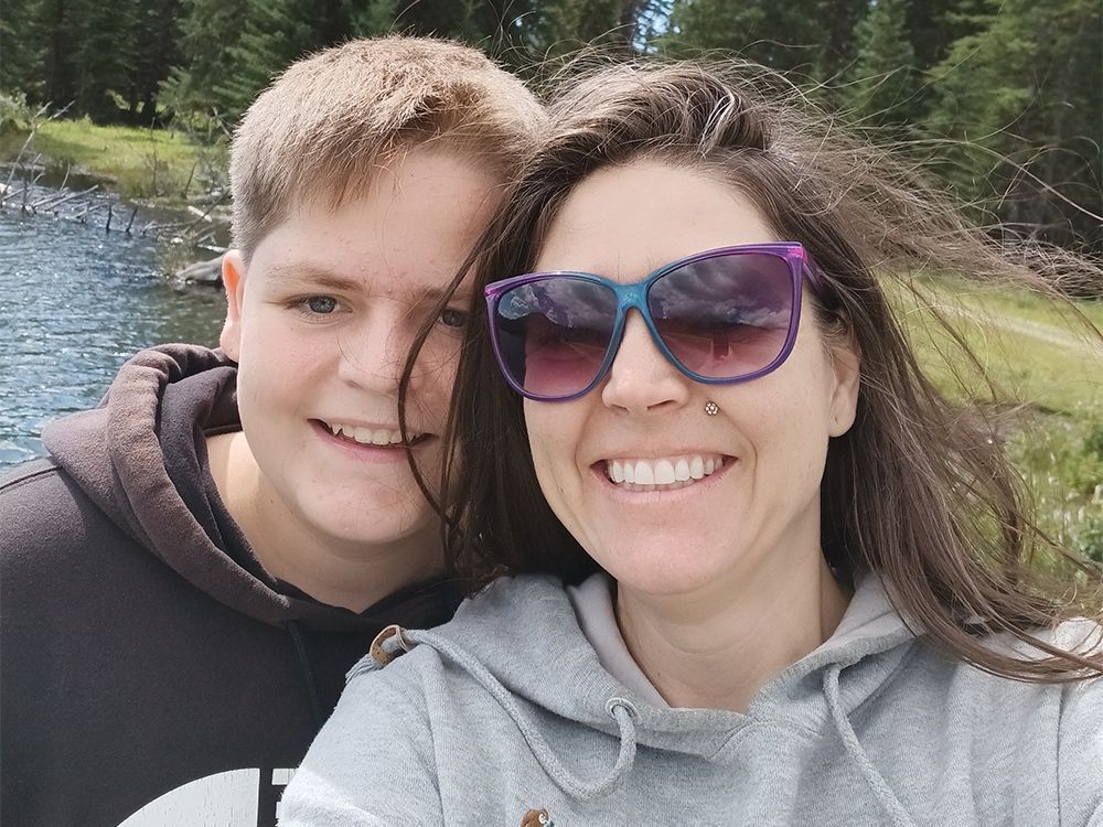 'A shining light': Mother mourns 16-year-old son killed in Crowchild Trail collision #yyc calgaryherald.com/news/local-new…