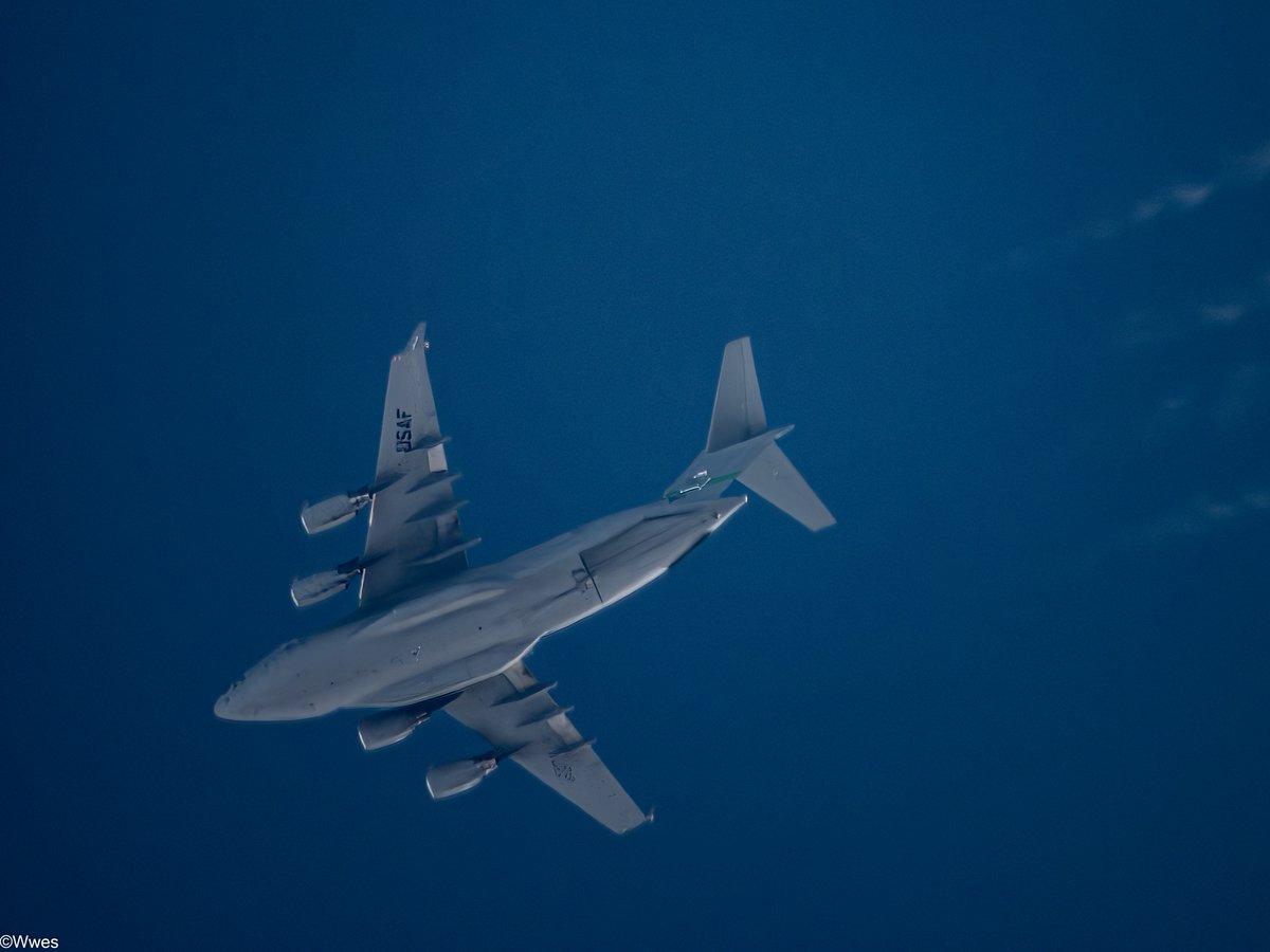 wesleyb1989's tweet photo. March30:
#RCH836 (#McChord)
#AE2FA8 (08-8196)
#USAF #C17 (#33000ft)
Boeing C-17A Globemaster III
(#NLspot #Planespotting #Nikon #P950 #P1000 #Aviation #Avgeek #ADSB) https://t.co/orkl0oI4in