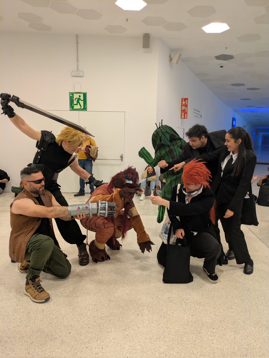 En <a href="/distantworlds_/">Distant Worlds</a> de Final Fantasy VII Rebirth  haciendo de Cloud. #cosplay #finalfantasy #FFVIIRebirth