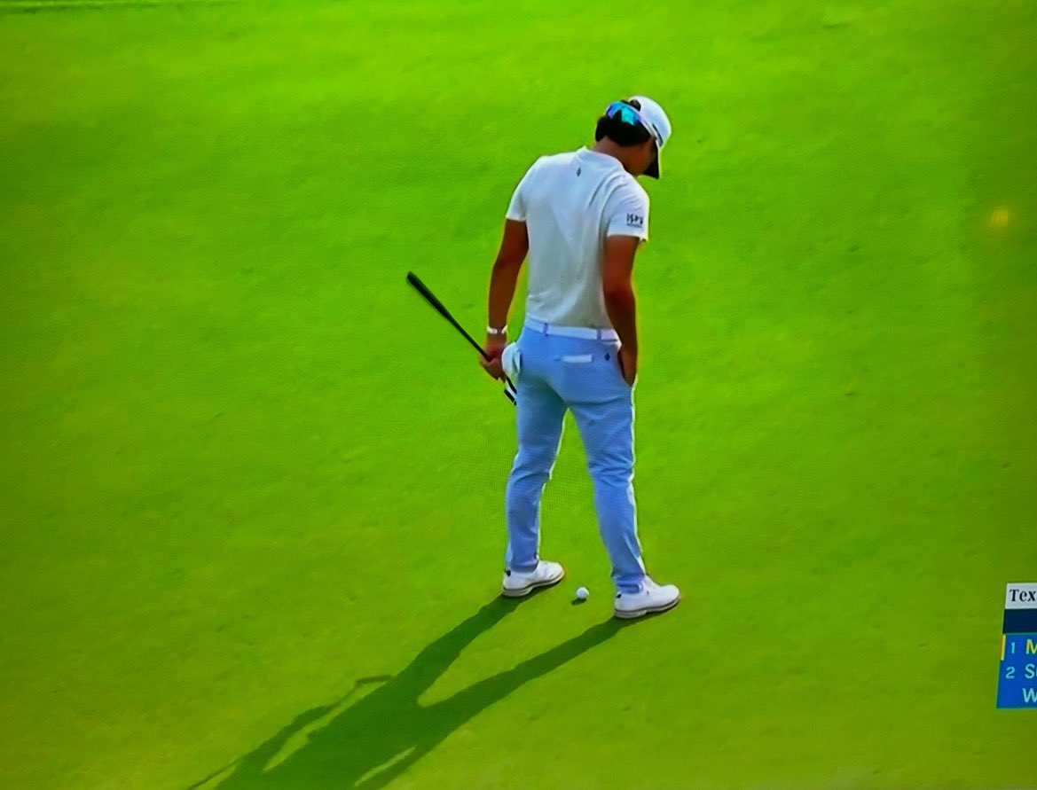 PGATUOR's tweet image. Min Woo Lee using AimPoint from 4 inches before tapping in the winning putt is legendary 💯

Let him cook 🔥