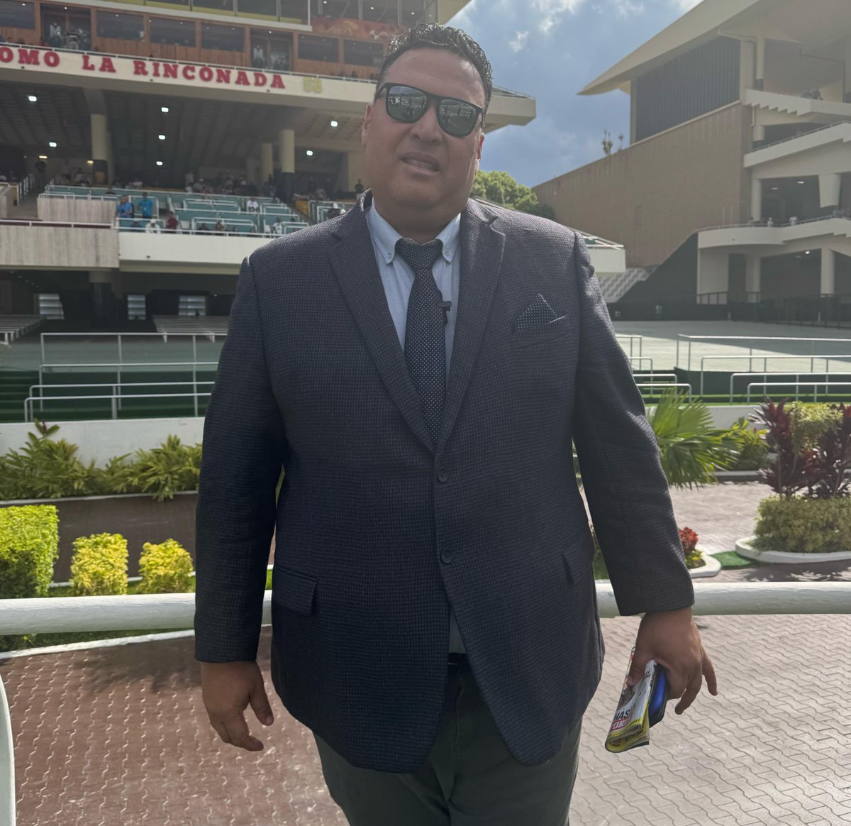 DestacadoINH 🥇| El entrenador, Gabriel Márquez obtuvo dos victorias este domingo. 

▫️ En la 2da. válida, con el ejemplar "Combination" (1). 

▫️ En la 4ta. válida, con el caballo "El Perfecto" (9). 

¡Felicidades! 

#Hipismo
