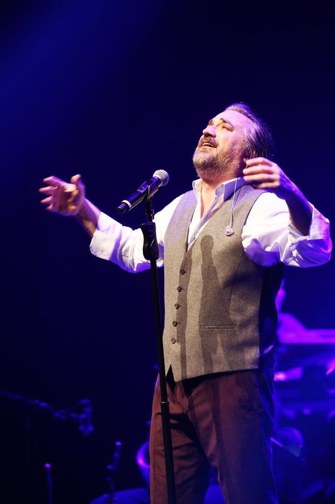 Ahh be…
Mekanın cennet olsun usta..
Çook üzdün çok.. 
#volkankonak