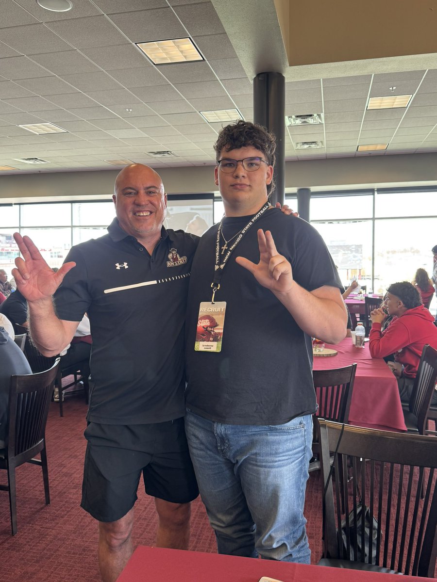 Easton Brockman (@brockmane70) on Twitter photo Had an awesome time @NMStateFootbal! Thank you <a href="/CoachCannova63/">John Cannova</a> and <a href="/mjgaynor/">Matt Gaynor</a> for the invite. Had a great time seeing the facilities and meeting the staff.
<a href="/CoachPrice03/">Kris Price</a> <a href="/CoachKingLHS/">Ryan King</a> <a href="/Coach_Spencer3/">Brady Spencer</a> <a href="/GRIT_FIT_/">Luke Hurtado ๐ฆ๐ง </a> <a href="/LLionsFootball/">Leander Lions FB</a> Had an awesome time @NMStateFootbal! Thank you <a href="/CoachCannova63/">John Cannova</a> and <a href="/mjgaynor/">Matt Gaynor</a> for the invite. Had a great time seeing the facilities and meeting the staff.
<a href="/CoachPrice03/">Kris Price</a> <a href="/CoachKingLHS/">Ryan King</a> <a href="/Coach_Spencer3/">Brady Spencer</a> <a href="/GRIT_FIT_/">Luke Hurtado ๐ฆ๐ง </a> <a href="/LLionsFootball/">Leander Lions FB</a>