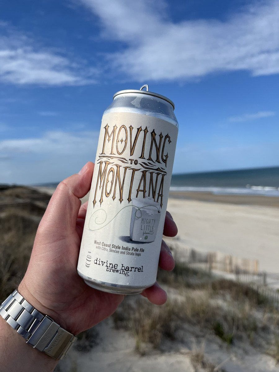 ThisIsFuggs's tweet photo. #MovingToMontana #WestCoastIPA on the #EastCoast #OBX #DivineBarrelBrewing #GreatBeer #GreatViews #Cheers #BuzzedTwitter https://t.co/6Z10uCwdkV