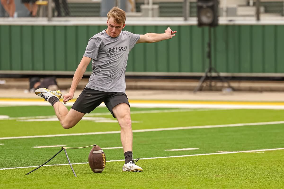 Senior season started with work—and now it’s time to level up. Using Trackman to break down ball flight, spin, and angles because if you’re not measuring it, you can’t improve it. Time to finish strong. #SeniorSeason #Trackman #DataDriven