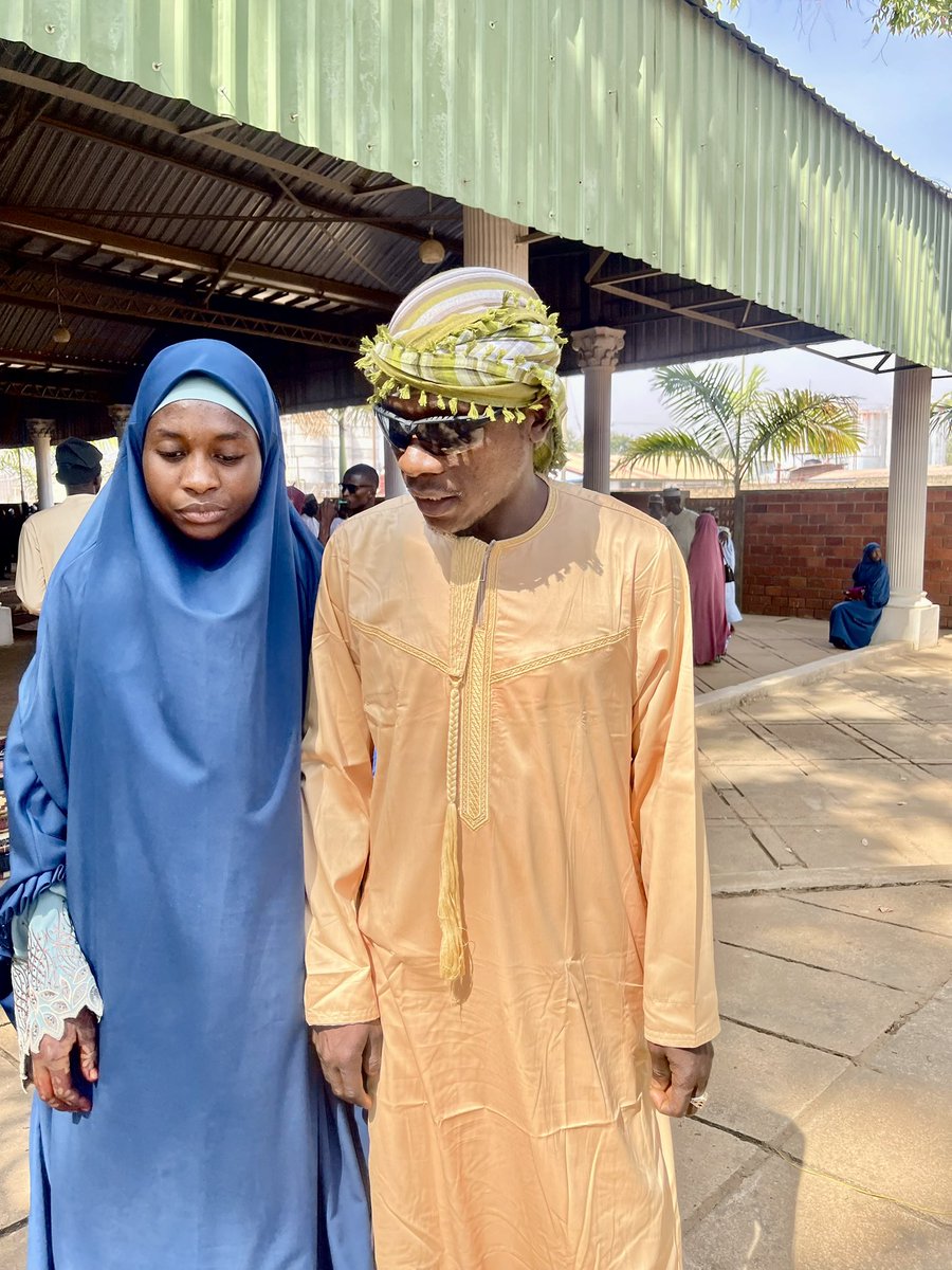 Sirbashshehu's tweet photo. Eid Mubarak from me and mine. https://t.co/Ipllblrz7m