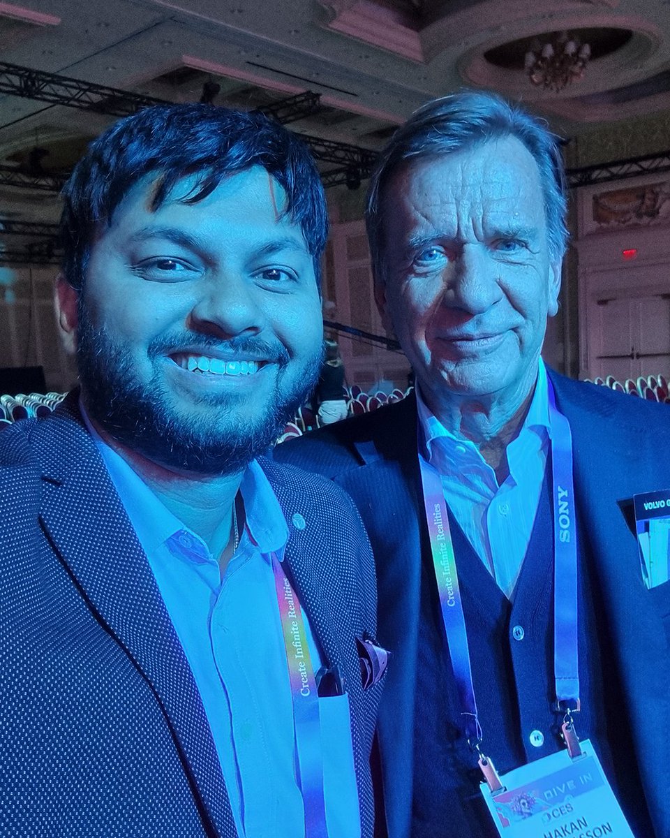 PrajitDatta's tweet photo. Effective April 1, 2025, Håkan Samuelsson returns as CEO of Volvo Cars. His comeback signals stability, vision, and innovation in an era of AI, EVs, and smart mobility. Wishing him and the Volvo team great success! #CES2025 #MobilityFuture #AIinAutomotive https://t.co/1RdBjprXdP