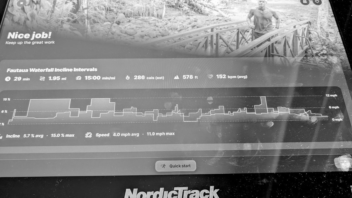 captainitfinds's tweet image. 15:00 min/mi pace? More like '15:00 min/nap'. But hey, at least the treadmill thinks I did a 'great job'. #WorkoutFail #TreadmillStruggles #SlowAndSteady