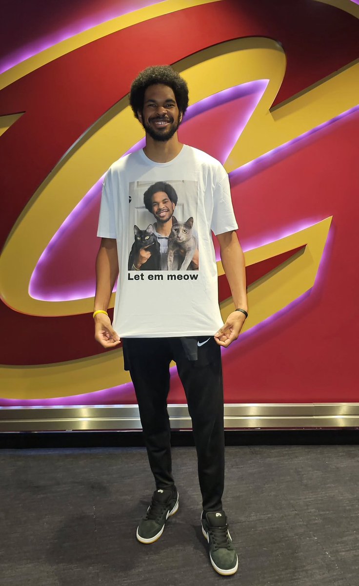 goodnight from your favorite cat dad. #LetEmKnow