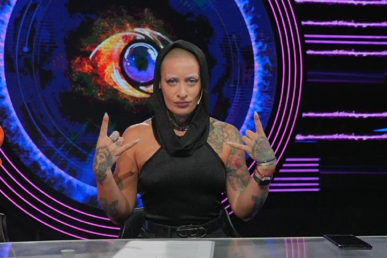 Hoy tenemos gala!
EFECTO FURIA