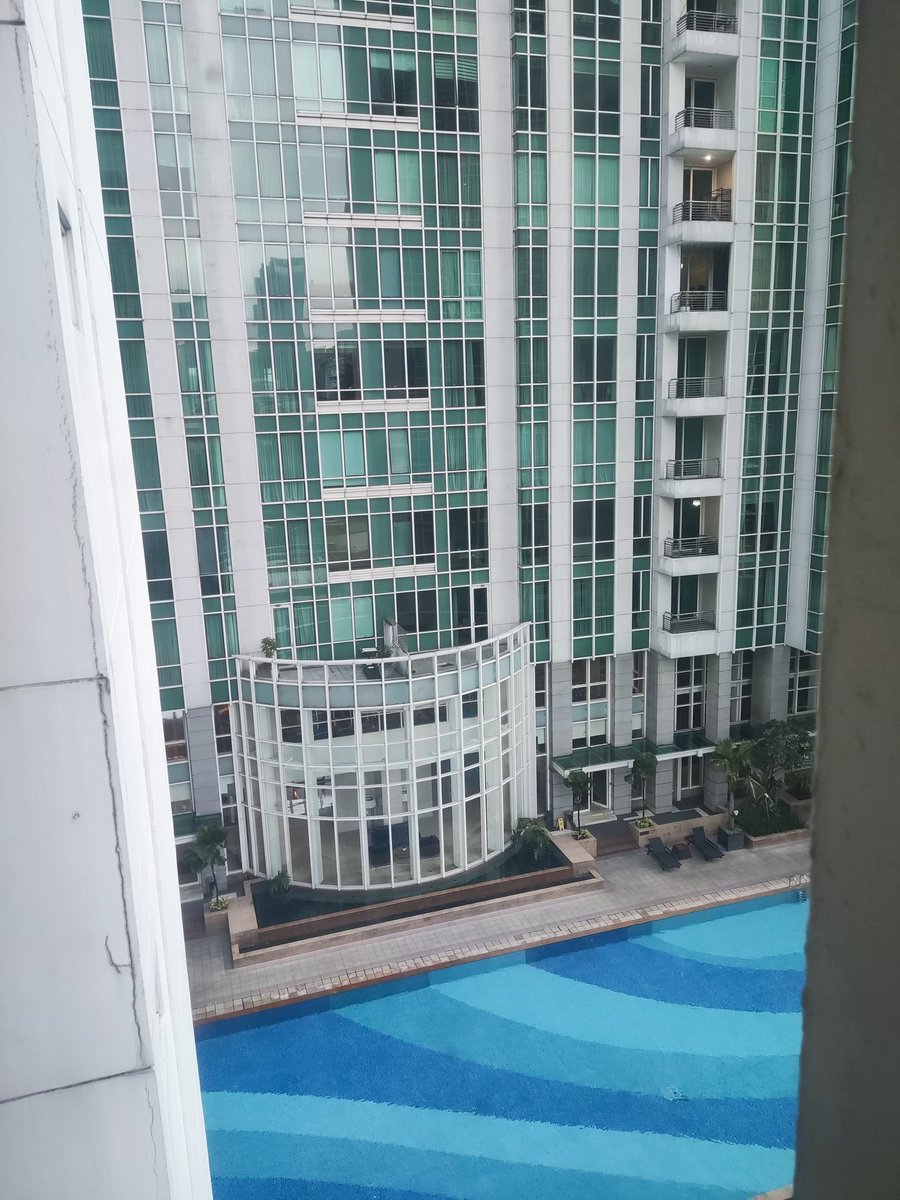 JasonKev2000's tweet image. Fraser Menteng, tebak habis ngapain