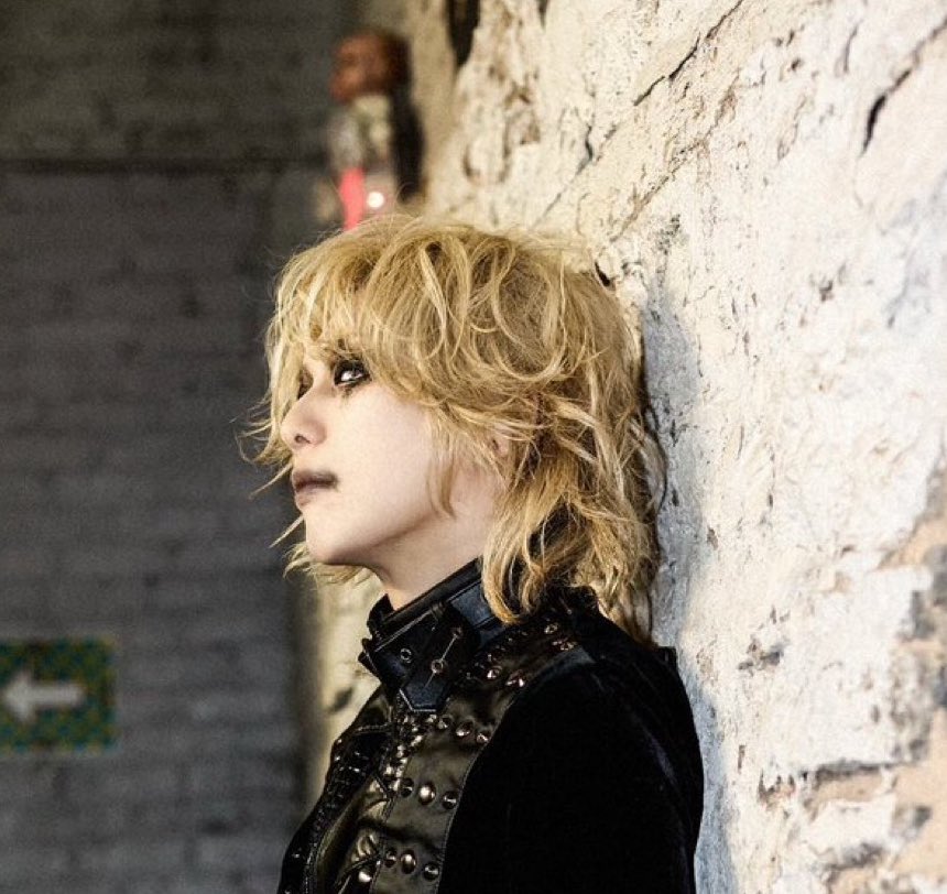 00zetta00's tweet photo. We don’t get enough side profile Ricko - I love his nose https://t.co/YZJd2r3xlq