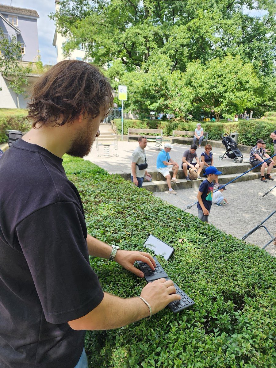 Michael Belousov tweet media