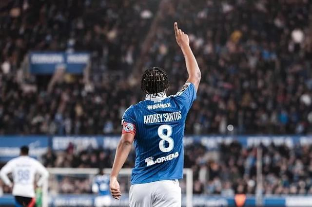 Scouting Report: Andrey Santos - Brazil's Maestro for the Next Decade

Arguably the best hybrid 6/8 in the world. Strengths, weaknesses, and profile analyzed. 

A Thread!