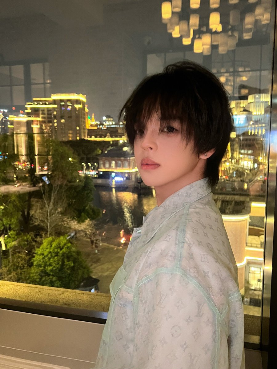 纸巾 (@jianrenqusigun) on Twitter photo 