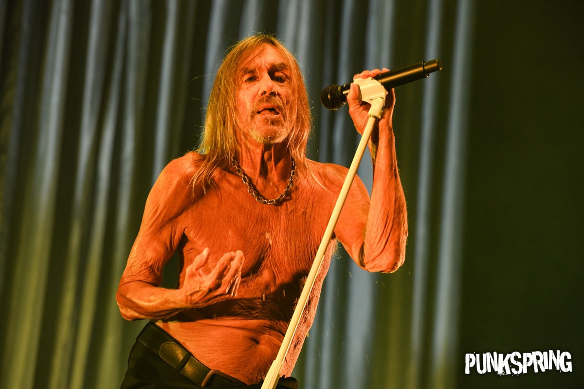punkspring's tweet image. PUNKSPRING 2025 - LIVE PHOTO💀

TOKYO📸
IGGY POP🔥
@IggyPop
#IGGYPOP

詳細は公式ページのPHOTO GALLERYで💁
punkspring.com/gallery/iggy-p…

📸 by岸田哲平

#punkspring #パンスプ