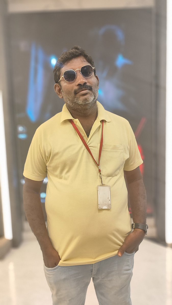 kavimuraskannan's tweet image. Latest Click