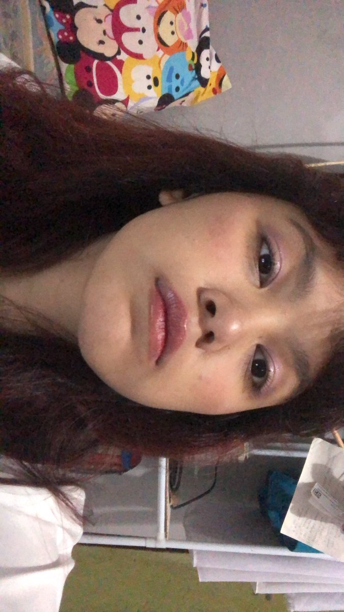 sokintengah's tweet photo. eid makeup so good you can do goofy facesβ¦. #minalminul https://t.co/Z9MypcDptz